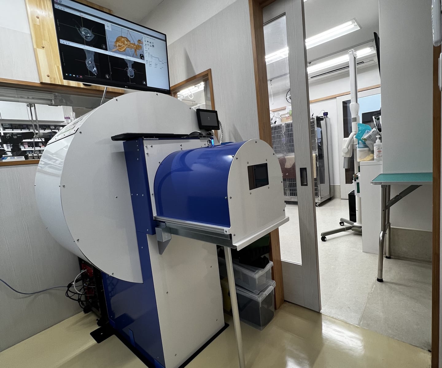 小型動物用コーンビームCT装置